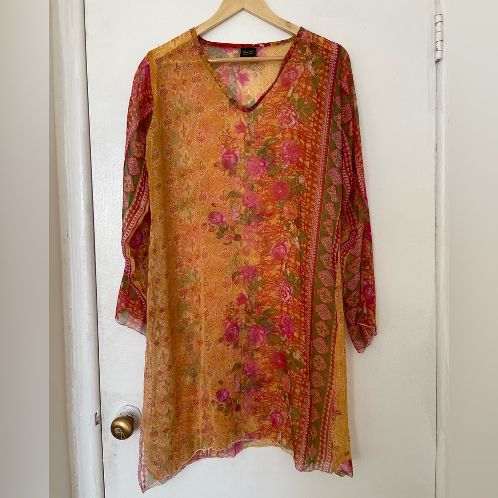 Floral V-Neck Tunic Top - Pink & Gold
